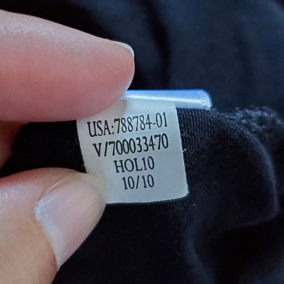 Banana Republic Petite (Petite Large black blouse) - Picture 8 of 8